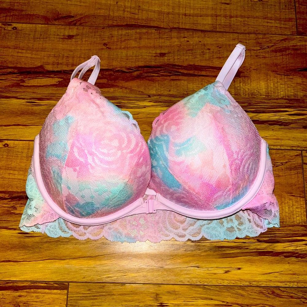 Victoria’s Secret Pink Bombshell Push Up